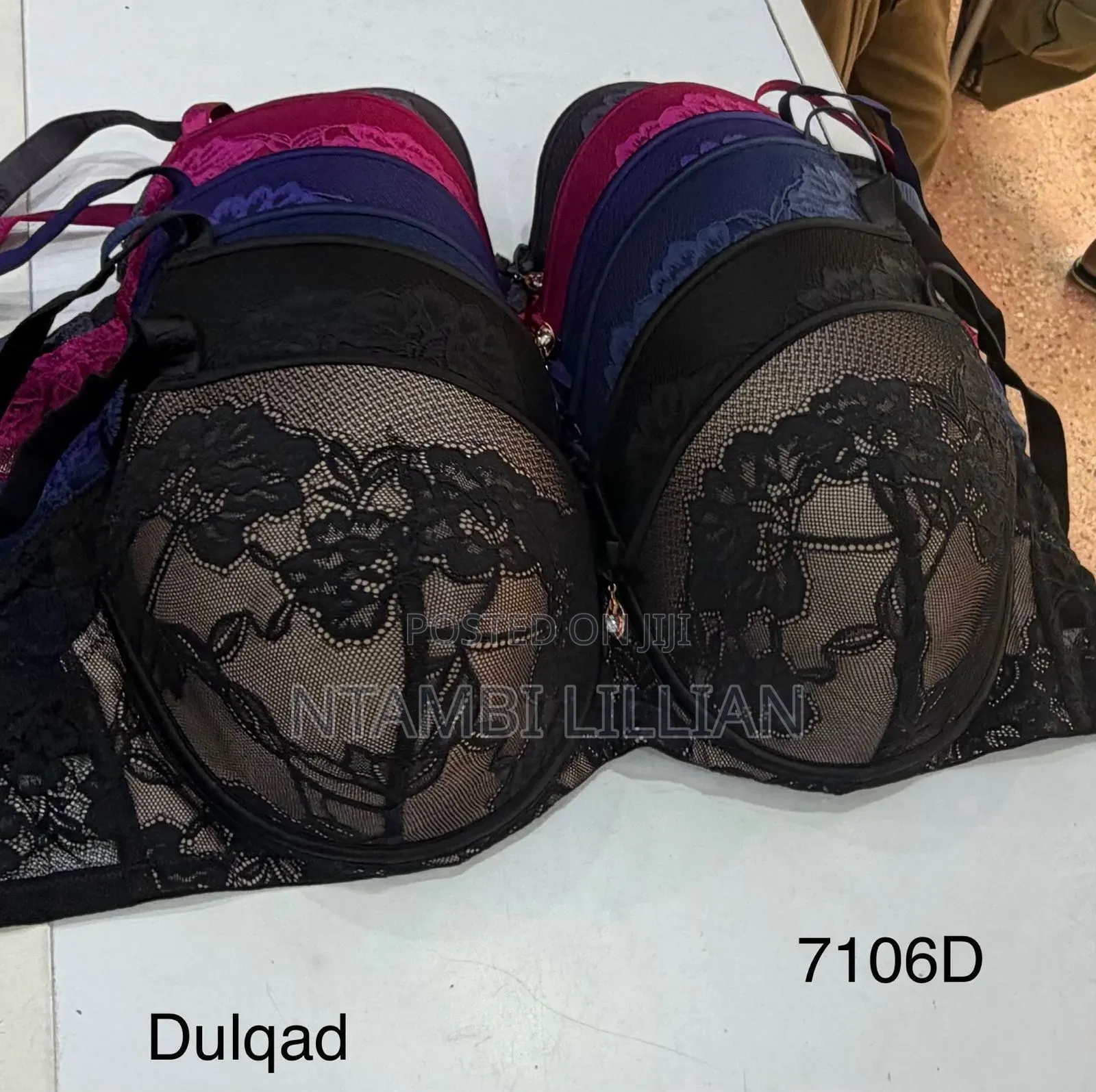 Binny Bra's