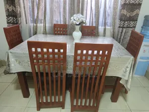 6 Seater Mahogany Dining Table