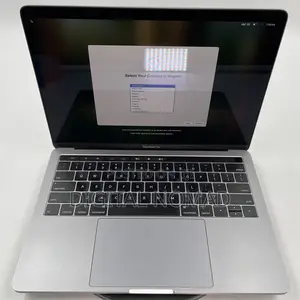 Laptop Apple MacBook Pro 2018 8GB Intel Core i5 SSD 256GB