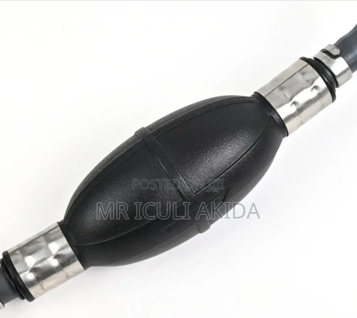 Marine Outboard Fuel Line Assembly With an Integrated Hand Primer Bulb
