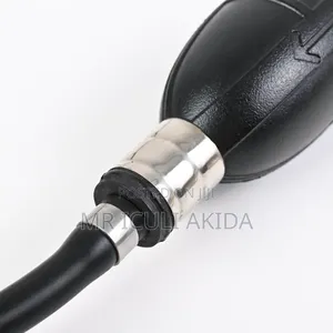 Marine Outboard Fuel Line Assembly With an Integrated Hand Primer Bulb