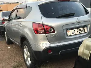 Nissan Dualis 2016 Silver