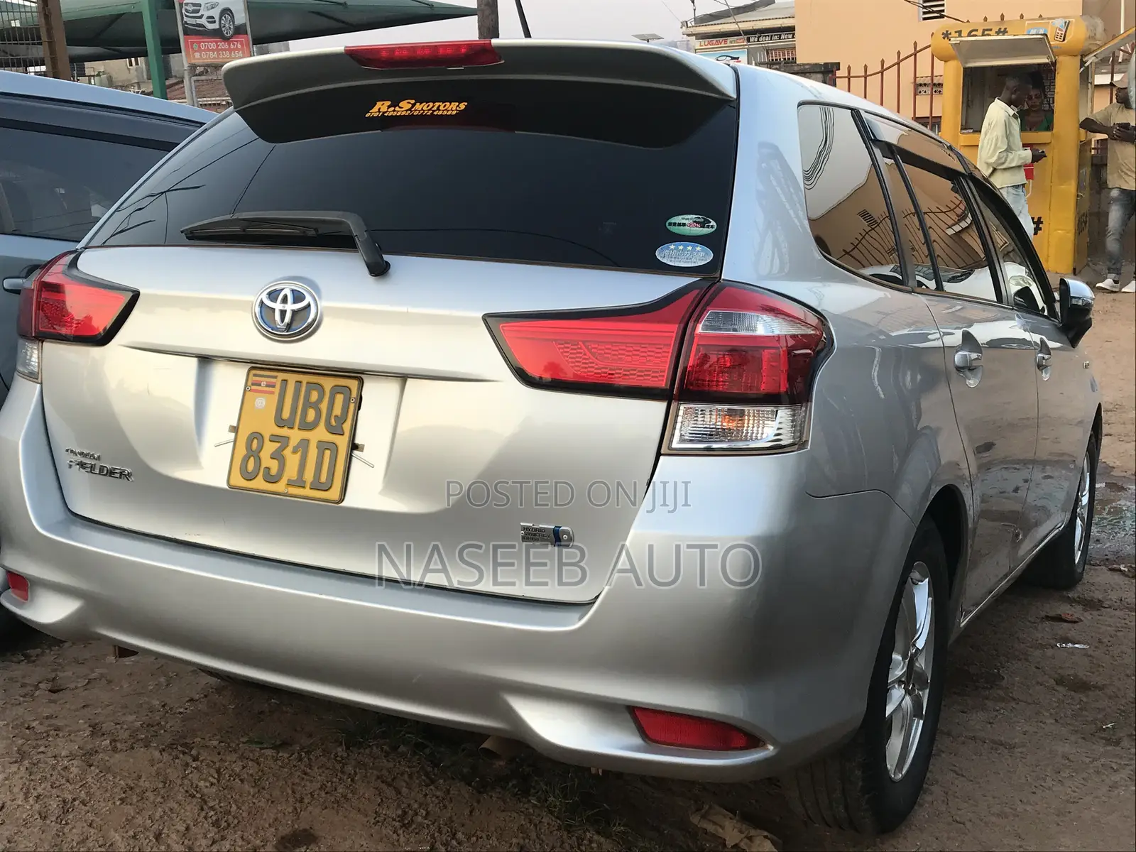 Toyota Corolla Fielder 2013 Silver