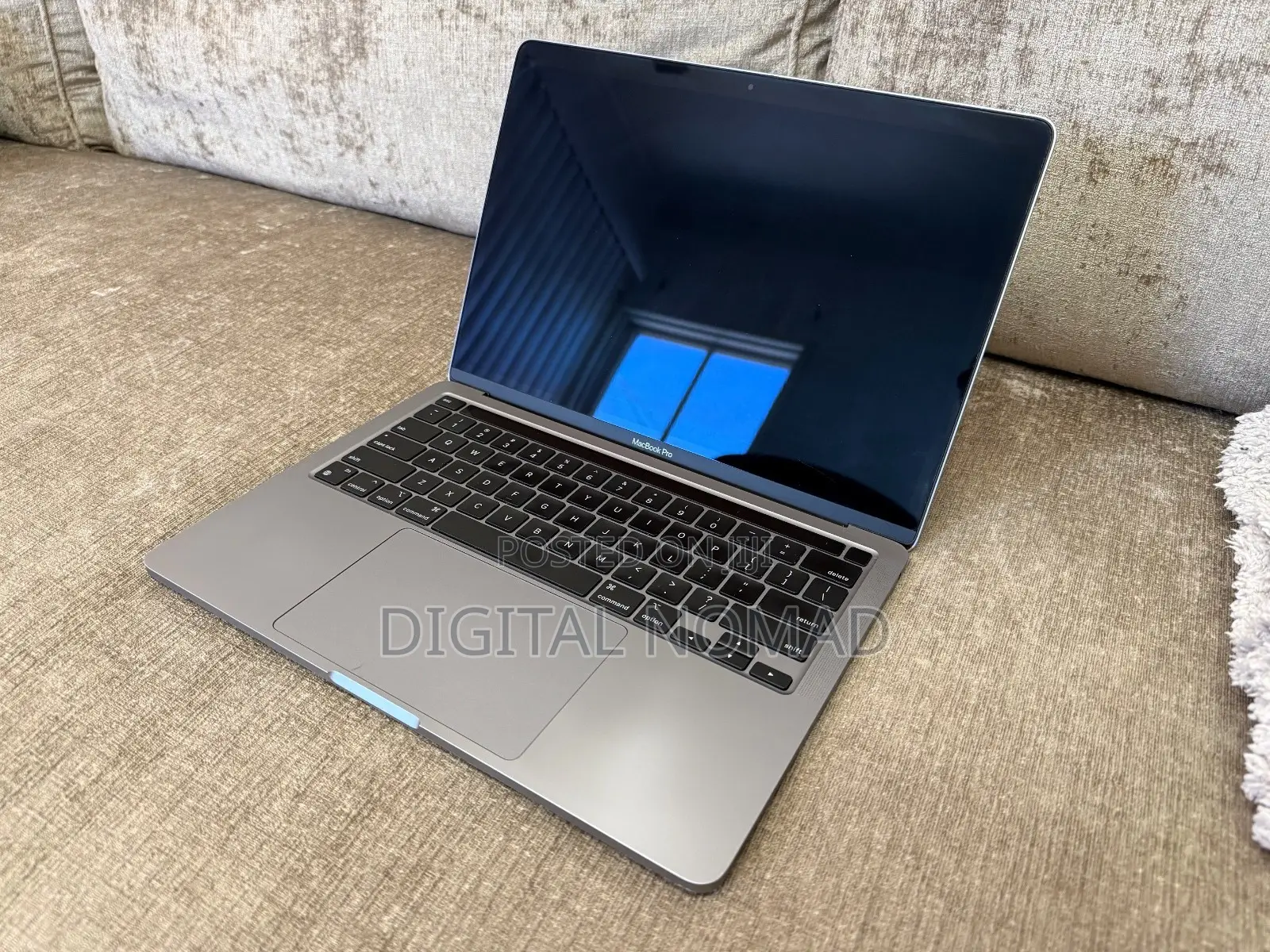 Laptop Apple MacBook Pro 2020 M1 8GB Apple M1 Pro SSD 512GB