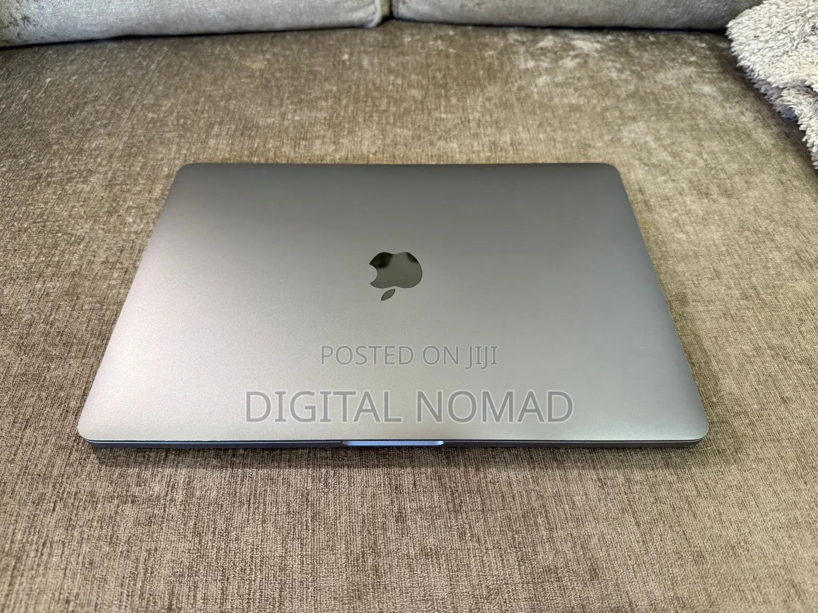 Laptop Apple MacBook Pro 2020 M1 8GB Apple M1 Pro SSD 512GB