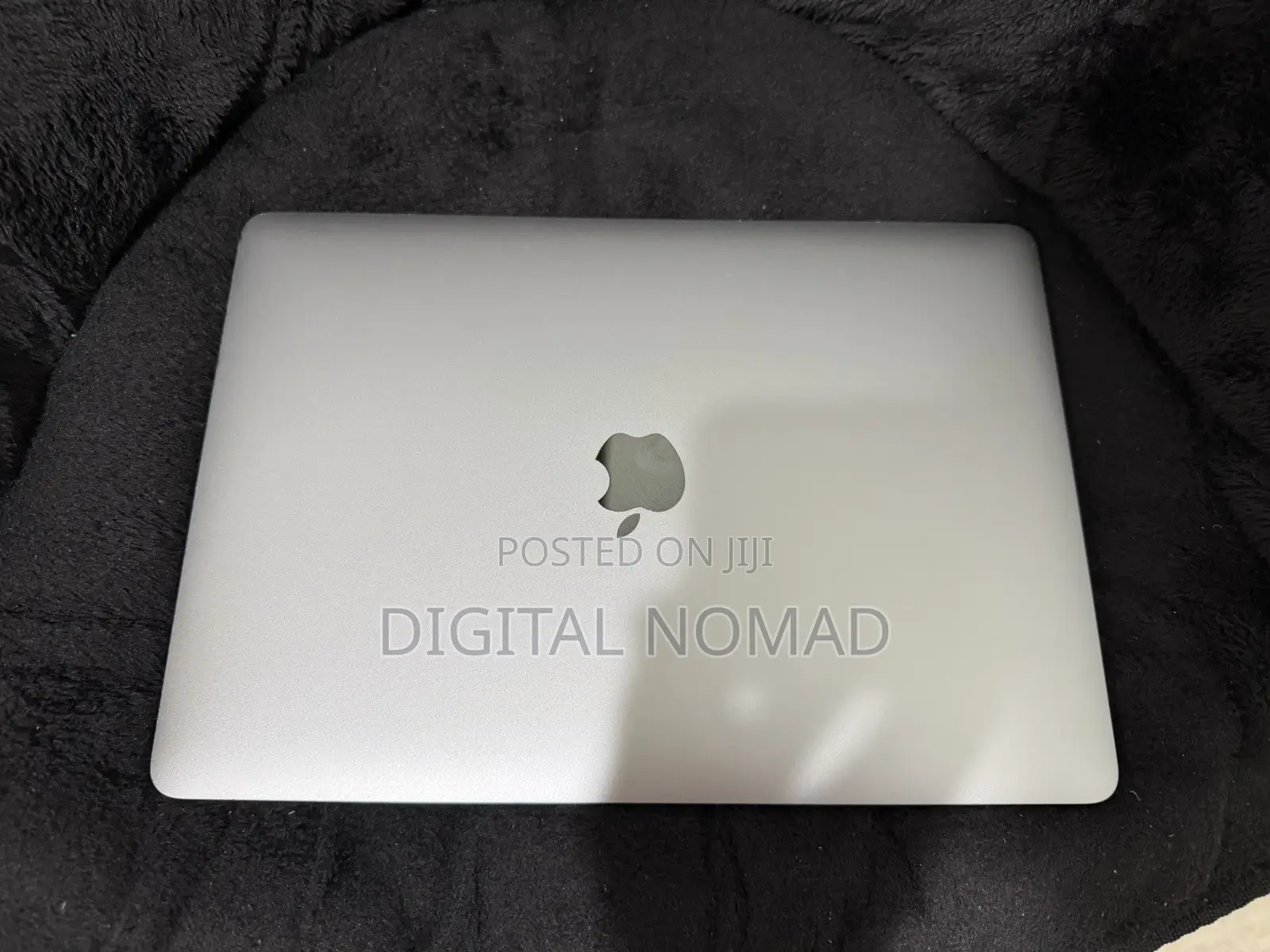 Laptop Apple MacBook Pro 2017 16GB Intel Core i5 SSD 512GB