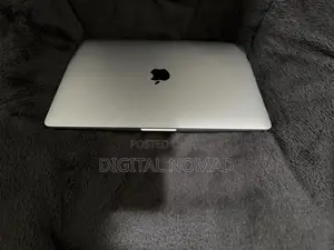 Laptop Apple MacBook Pro 2017 16GB Intel Core i5 SSD 512GB
