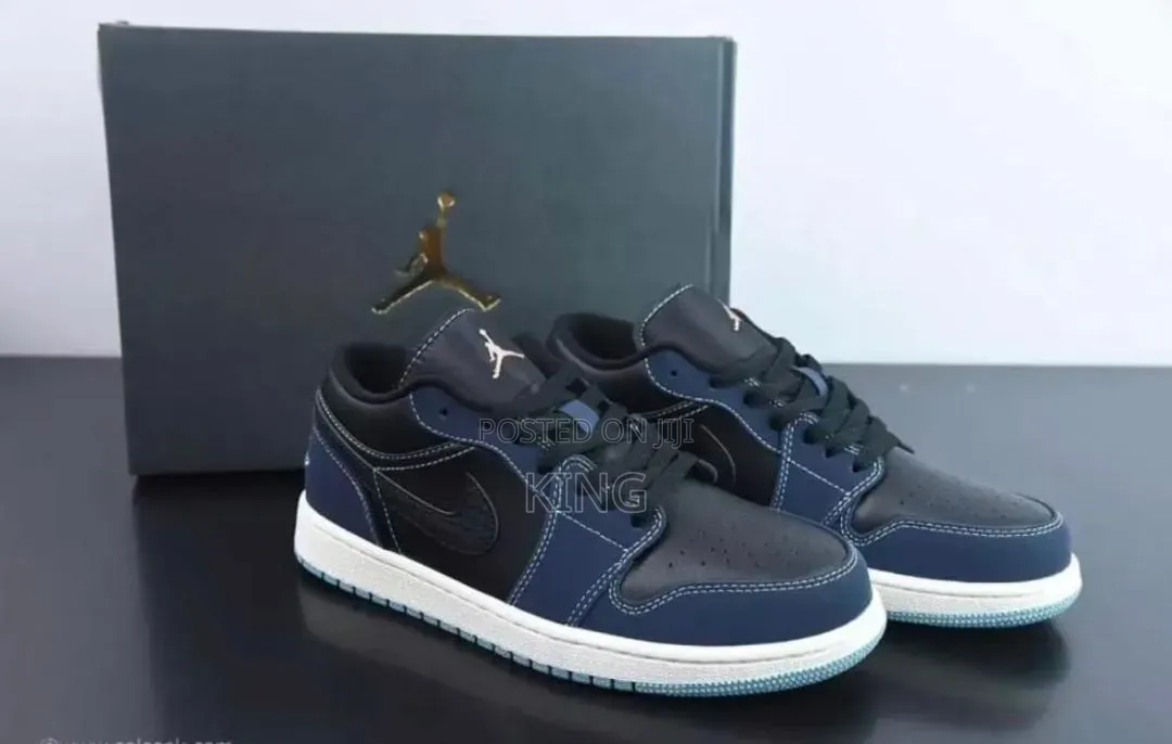 Nike Air Jordan 1 Low Se "Black Dark Obsidian Snakeskin"
