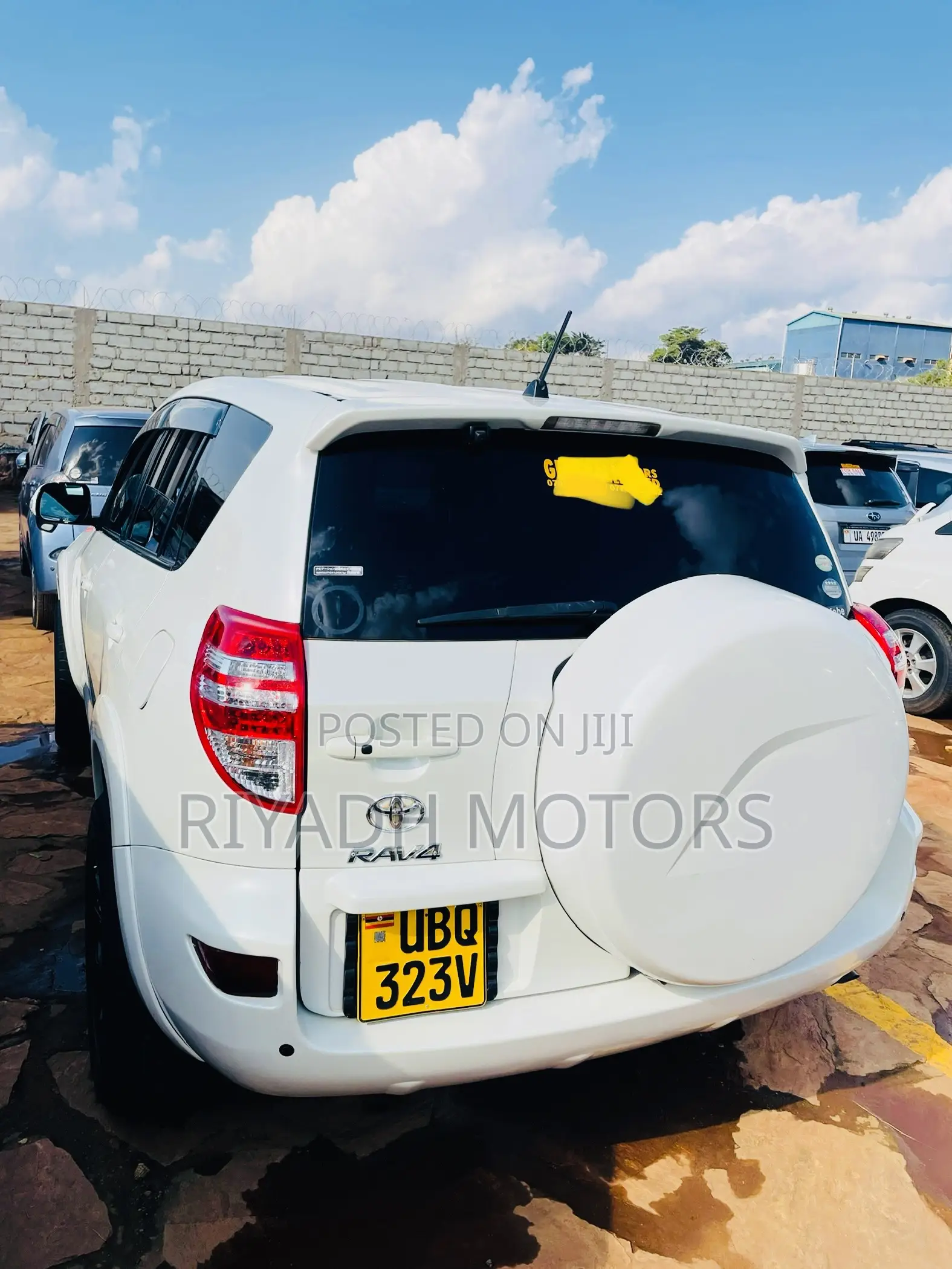 Toyota RAV4 2.5 2010 White