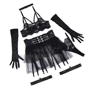 Savana Black Lace 5pc With Gloves Lingerie Set