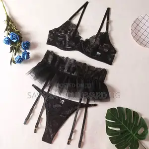 Savana 3pc Lace Cheeky Lingerie Set