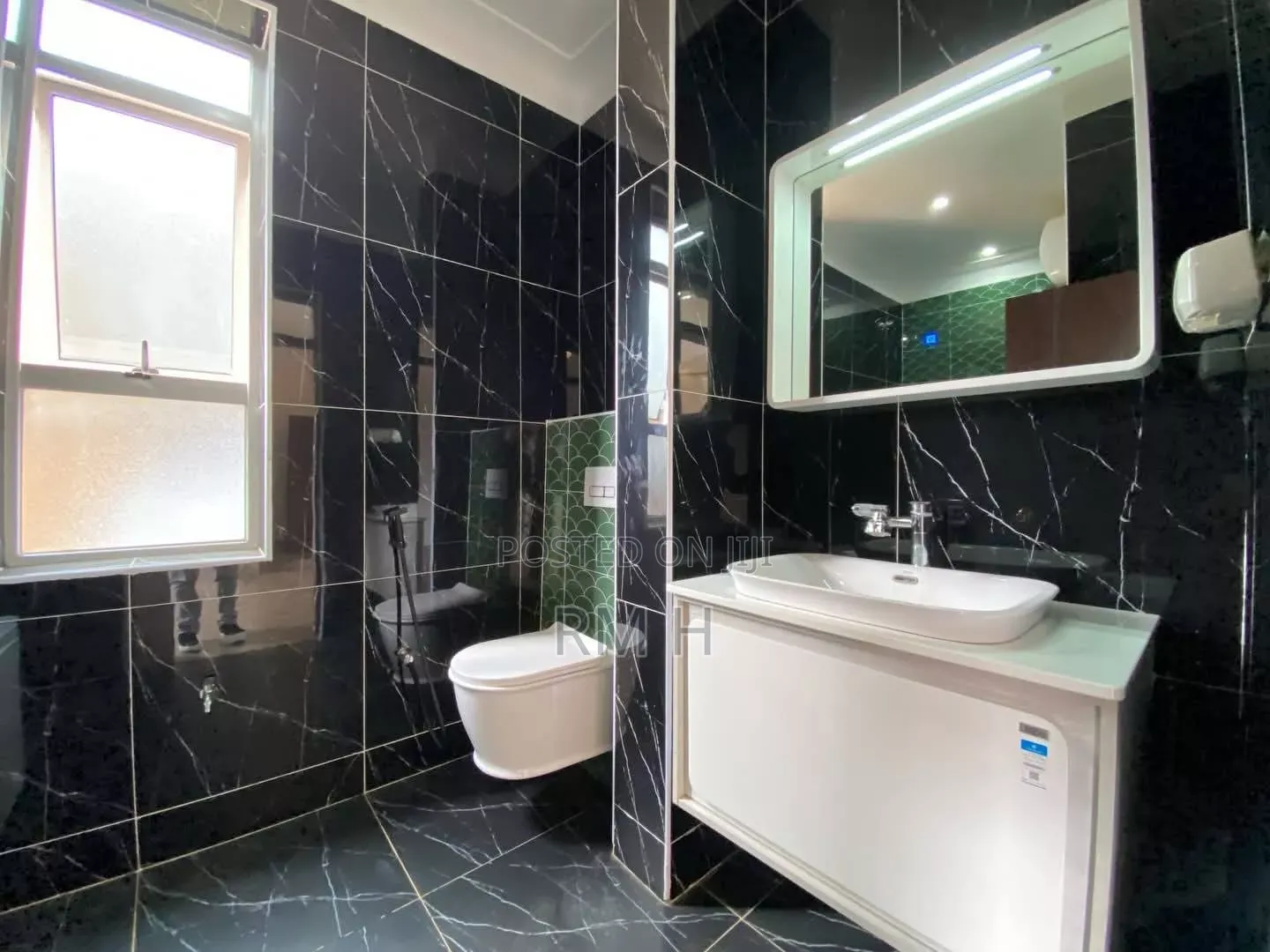 3bdrm Apartment in Lubowa, Central Division for rent