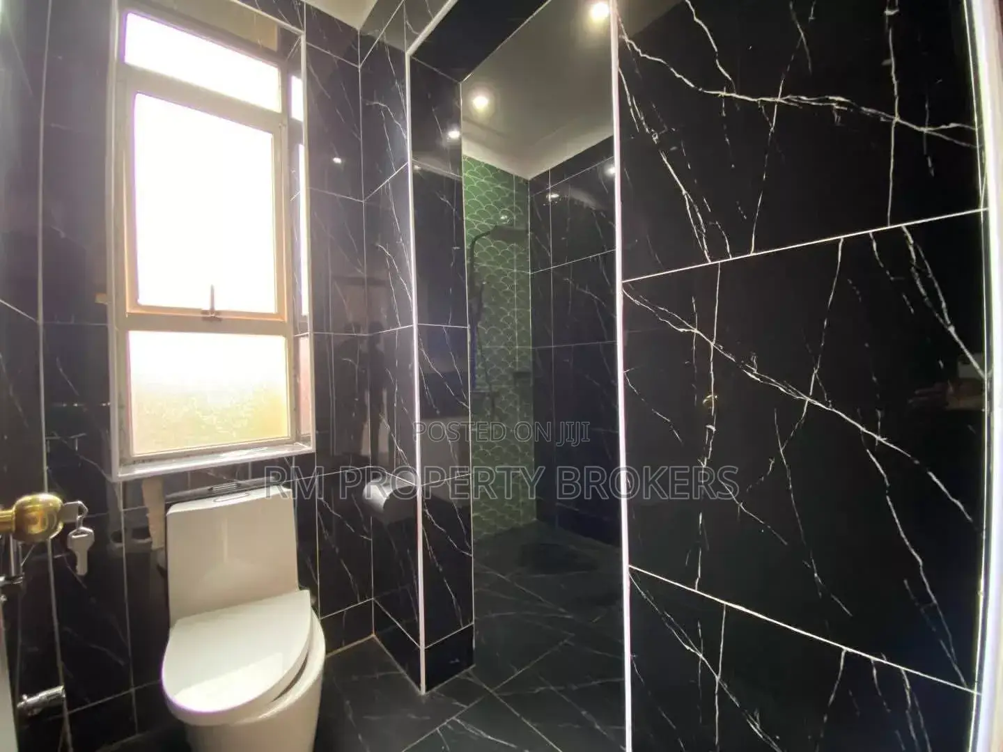 3bdrm Apartment in Lubowa, Central Division for rent