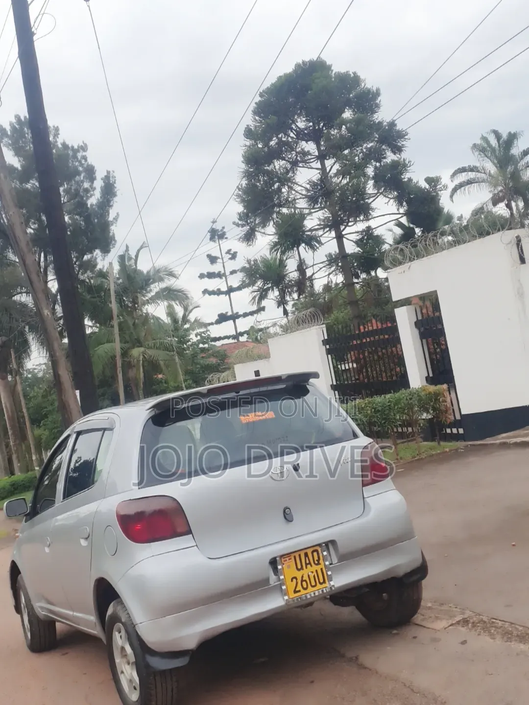 Toyota Vitz 1.0 FWD 5dr 2000 Silver