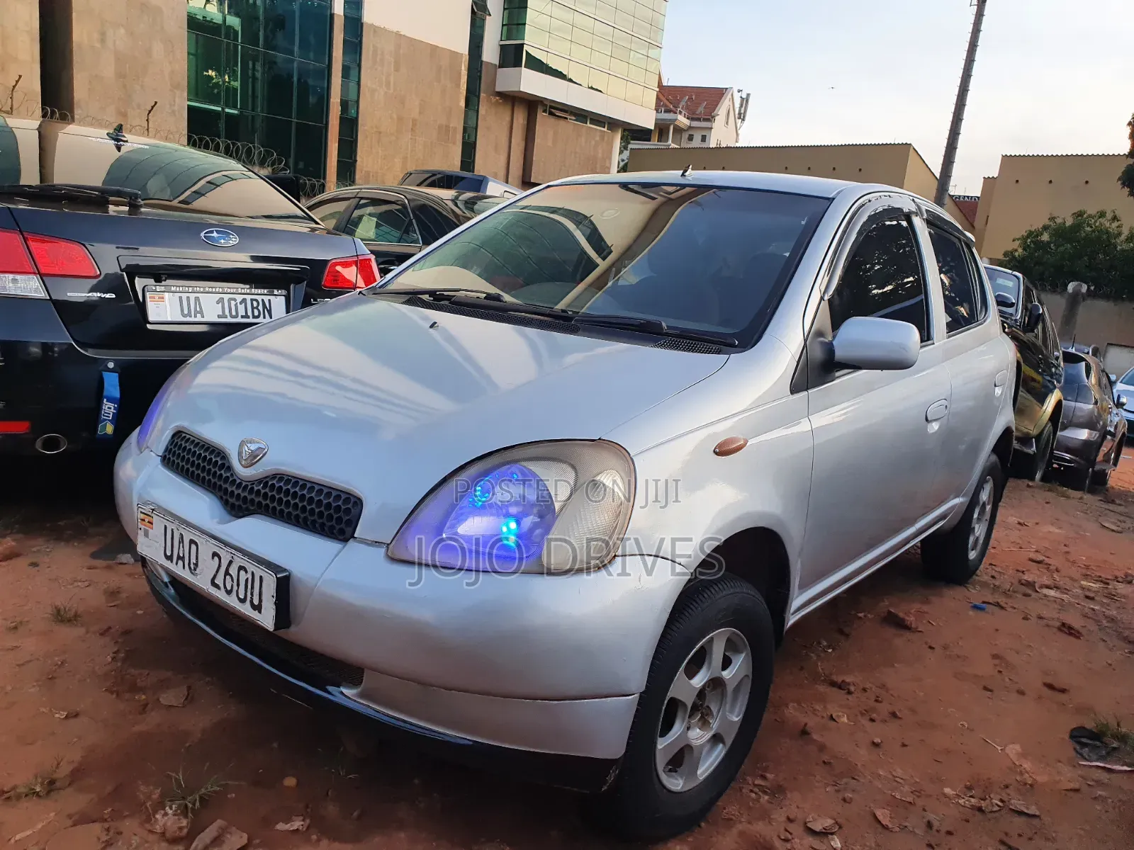Toyota Vitz 1.0 FWD 5dr 2000 Silver