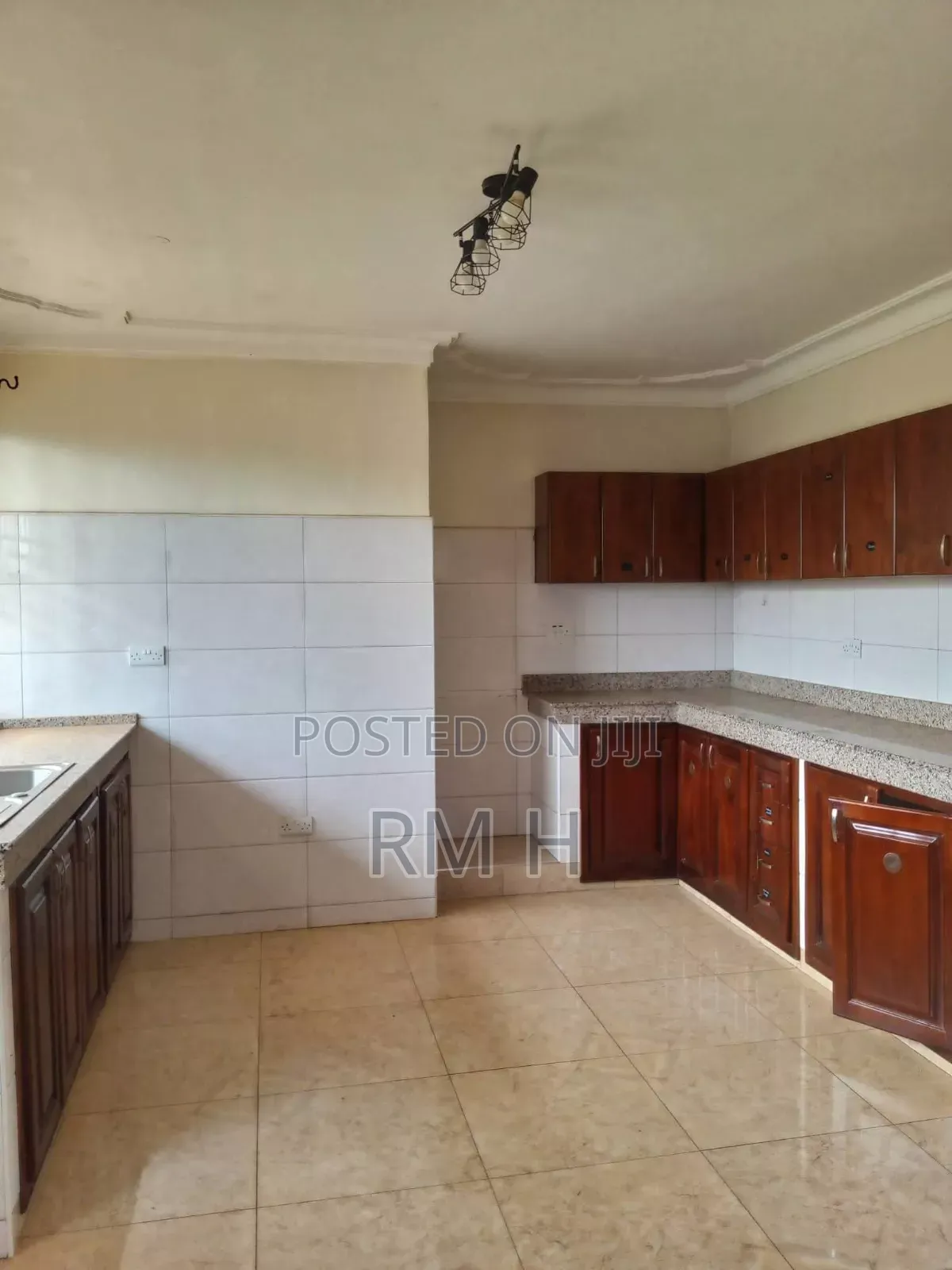 2bdrm Apartment in Kabalagala, Central Division for rent