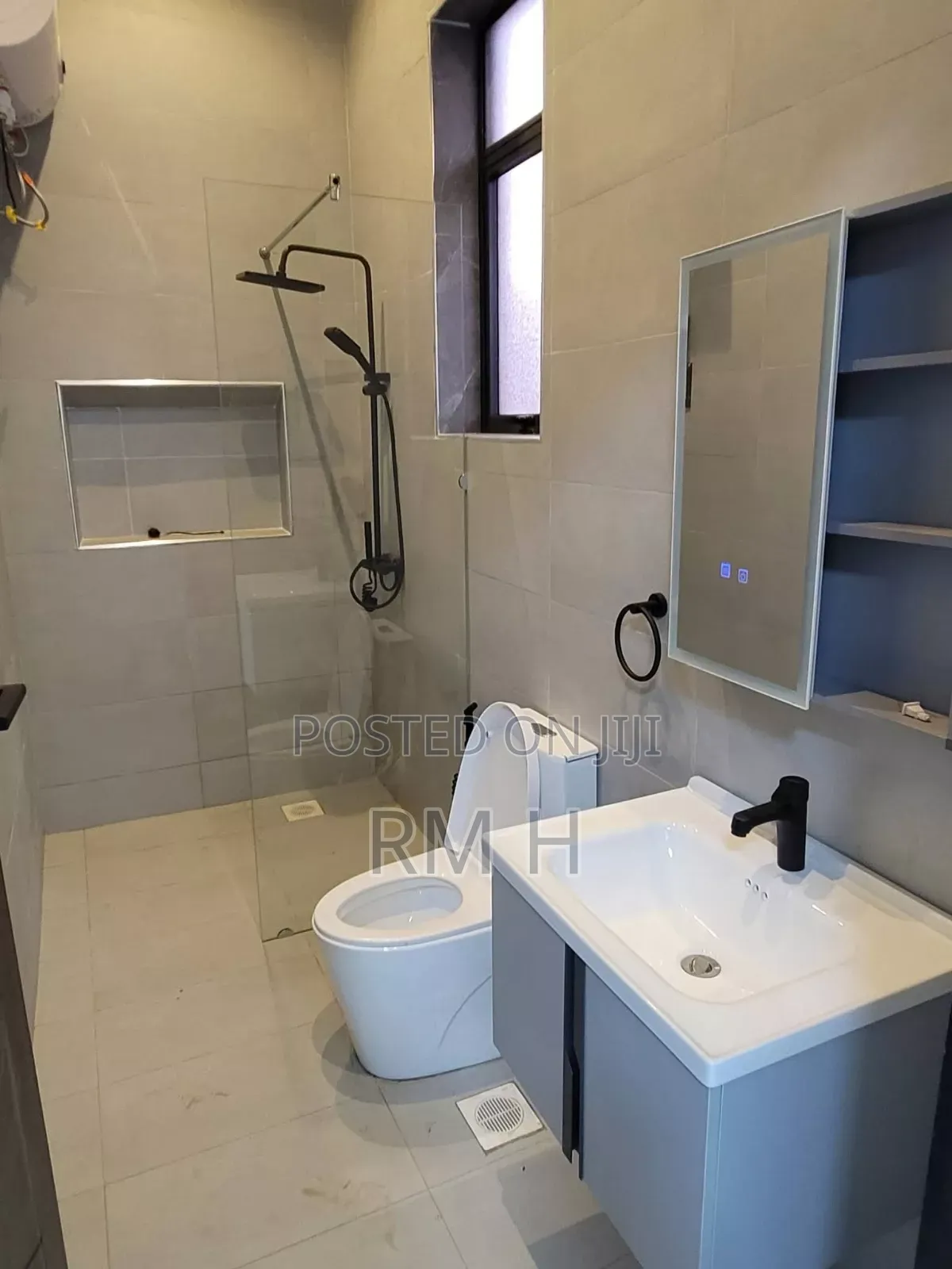 1bdrm Apartment in Muyenga, Central Division for rent