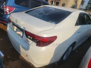 Toyota Mark X 2013 White