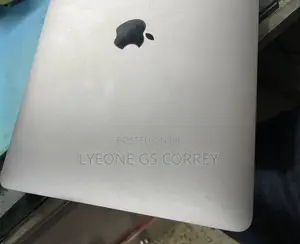 Laptop Apple MacBook Pro 2017 16GB Intel Core i5 SSD 512GB