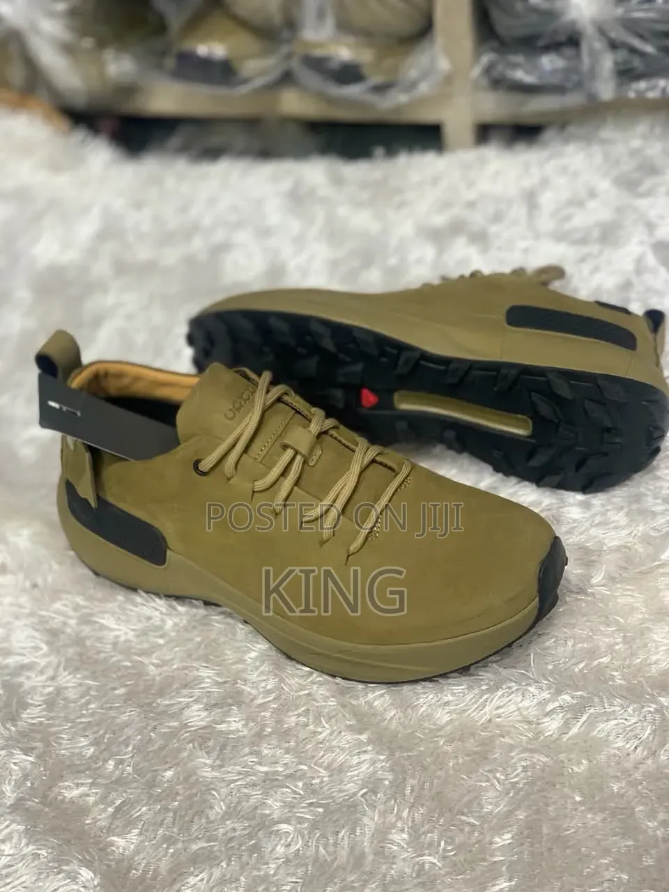 Ecco Sneakers With a Rugged Rubber Outsole.Olive / Green / Brown