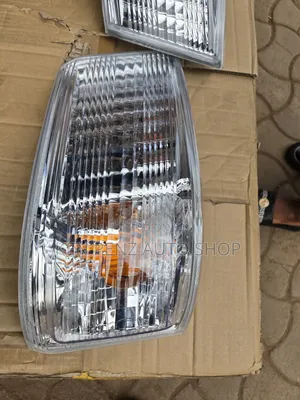 Mitsubishi Canter and Fuso Conerlamp