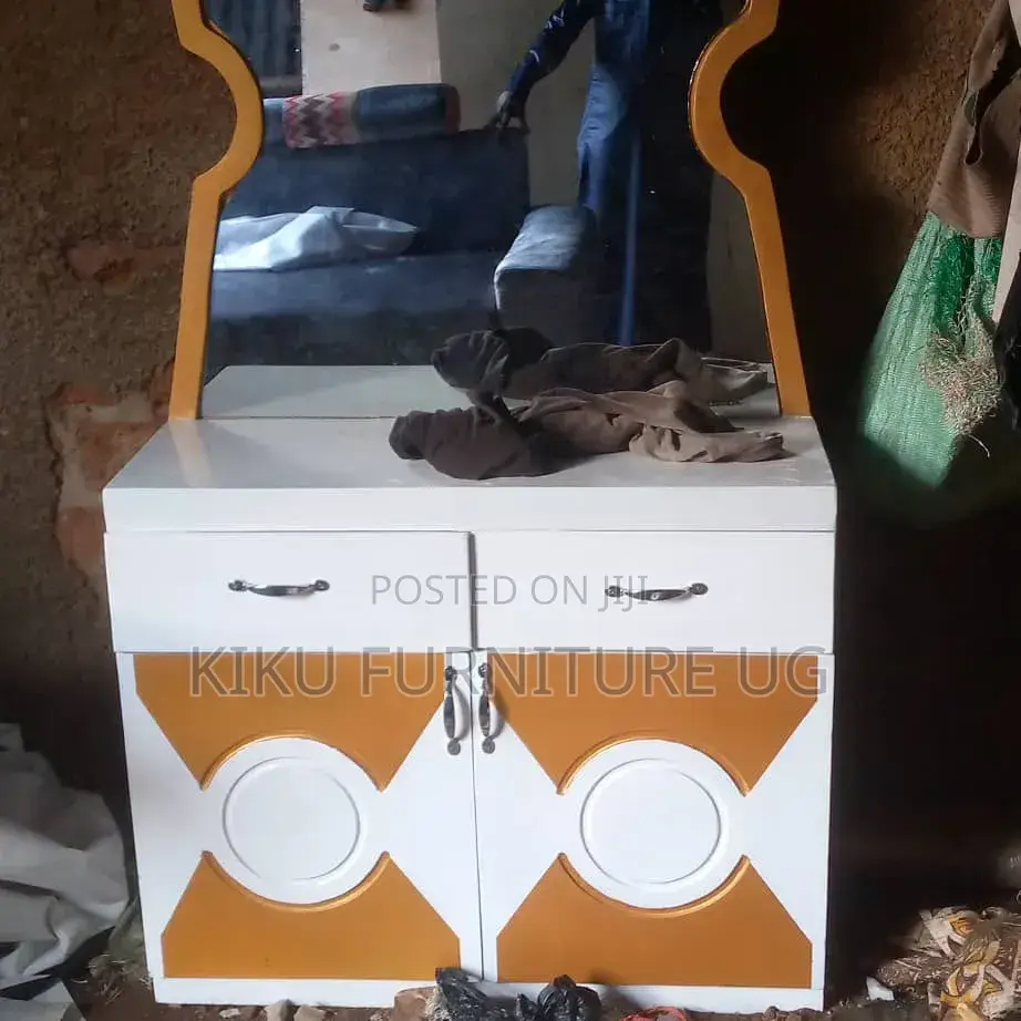 Achieve Medium Size Dressing Mirror