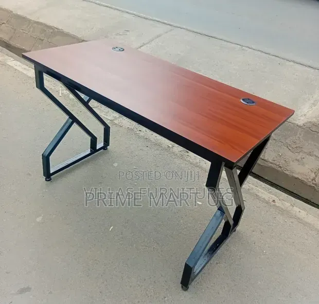 Modern Office Table/Office Table/Reading Desk/Offices Tables055