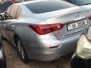Nissan Fuga 2011 Silver