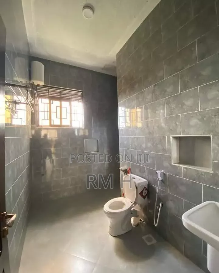 2bdrm Apartment in Bukasa, Central Division for rent