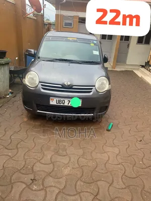 Toyota Sienta 2010 Black