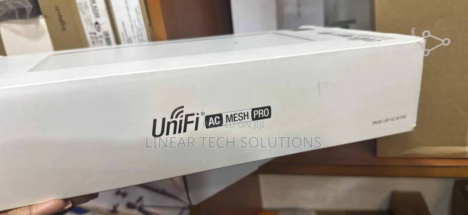 Ubiquiti Unifi Ac Mesh Pro Wireless Access Point (Model Uap-Ac-M-Pro)