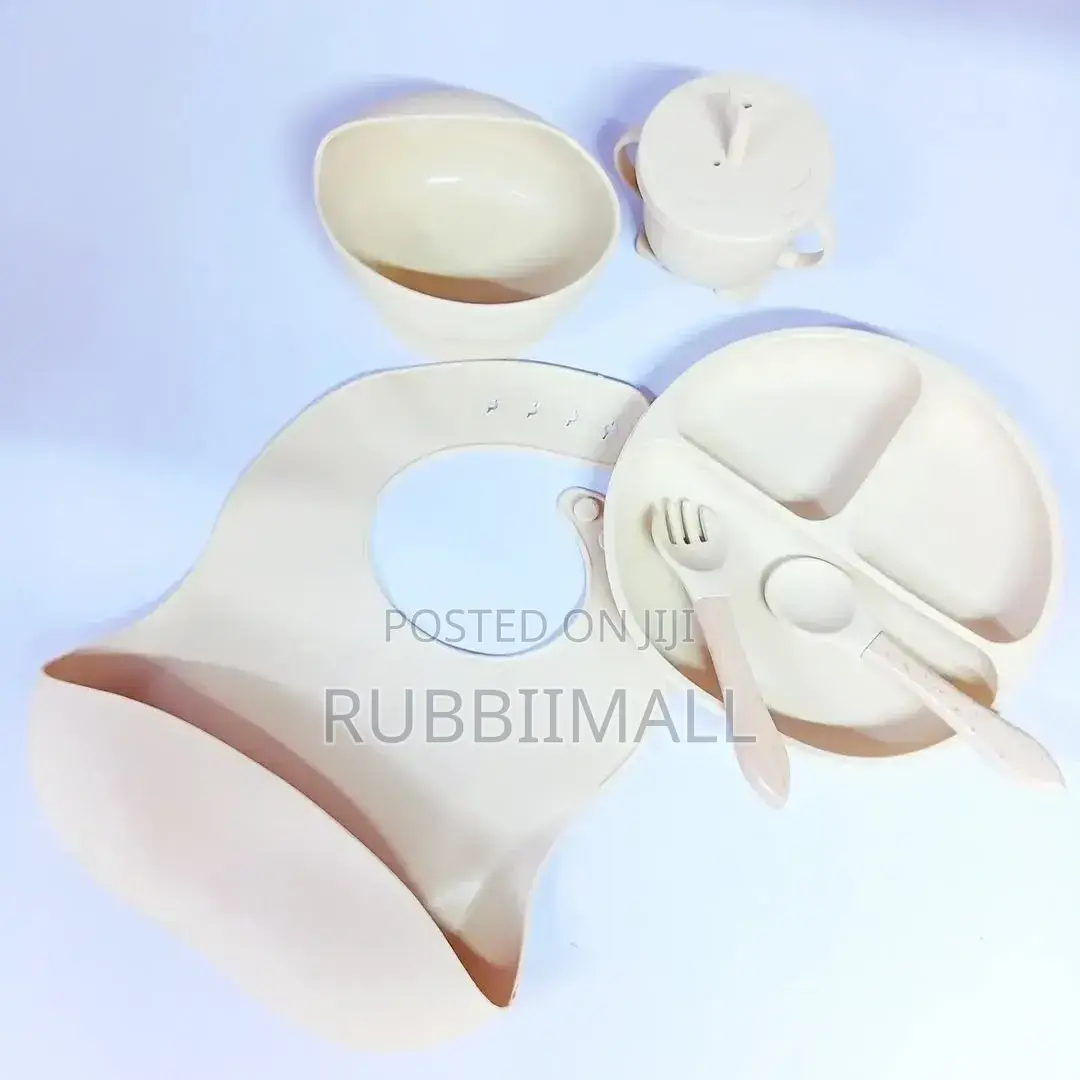 Cream Silicone Baby Feeding Set