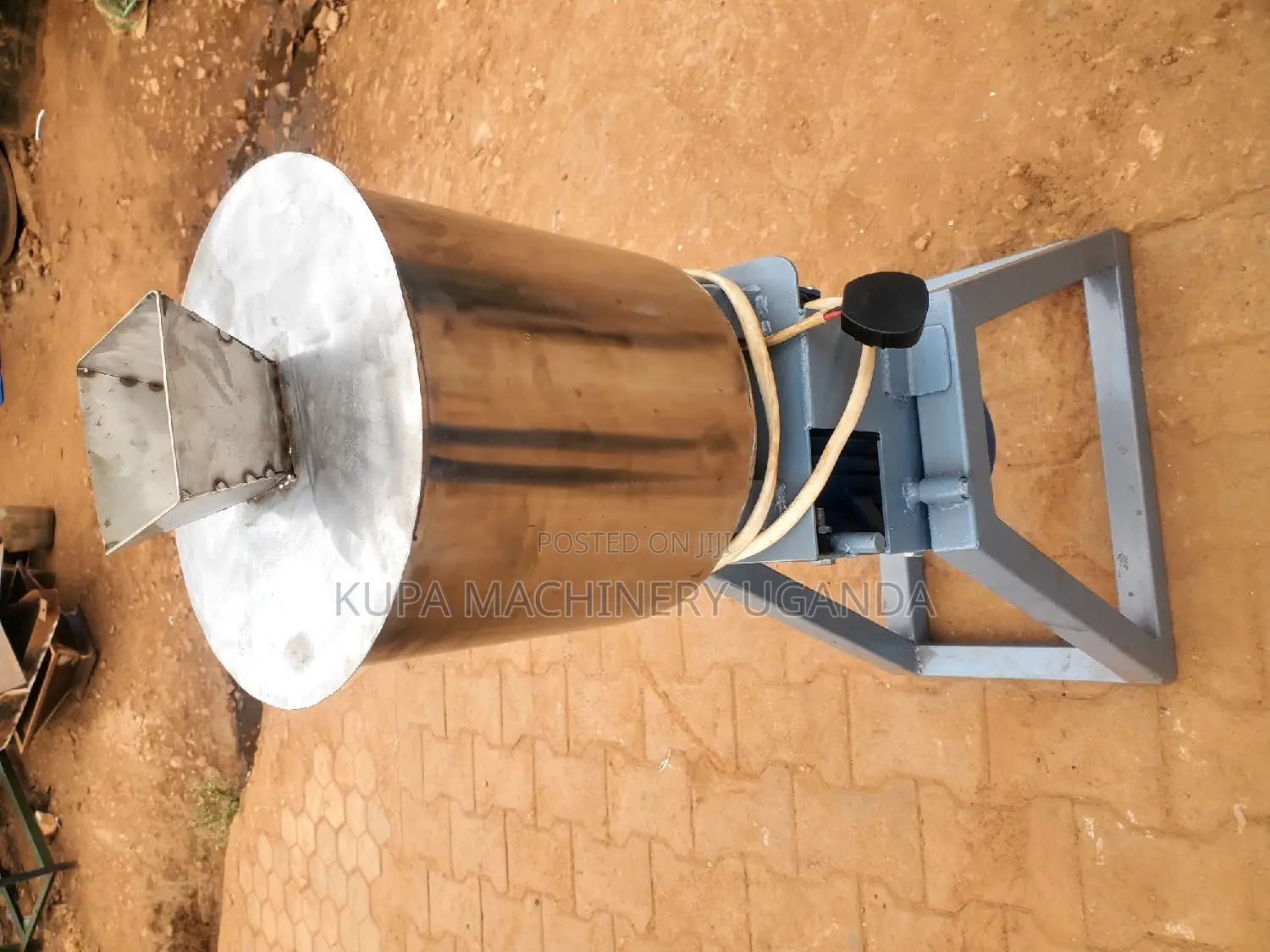 G.Nuts Grinding Machine