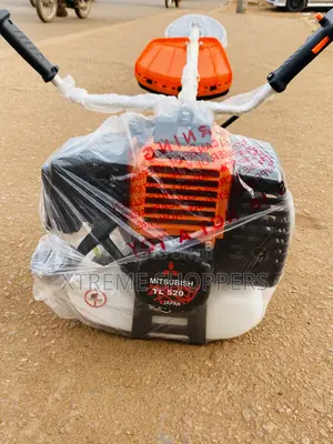 Extra Mile / Brand New Mitsubishi 520cc / Lawnmower-Geass Cutter
