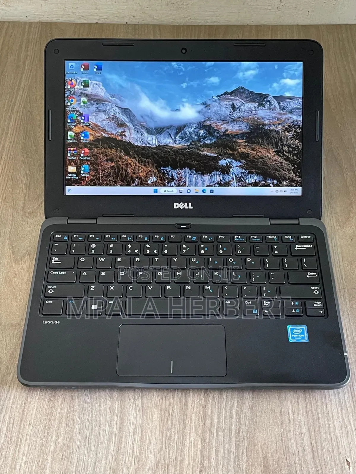 New Laptop Dell Latitude 11 3190 4GB Intel Core i5 SSD 128GB