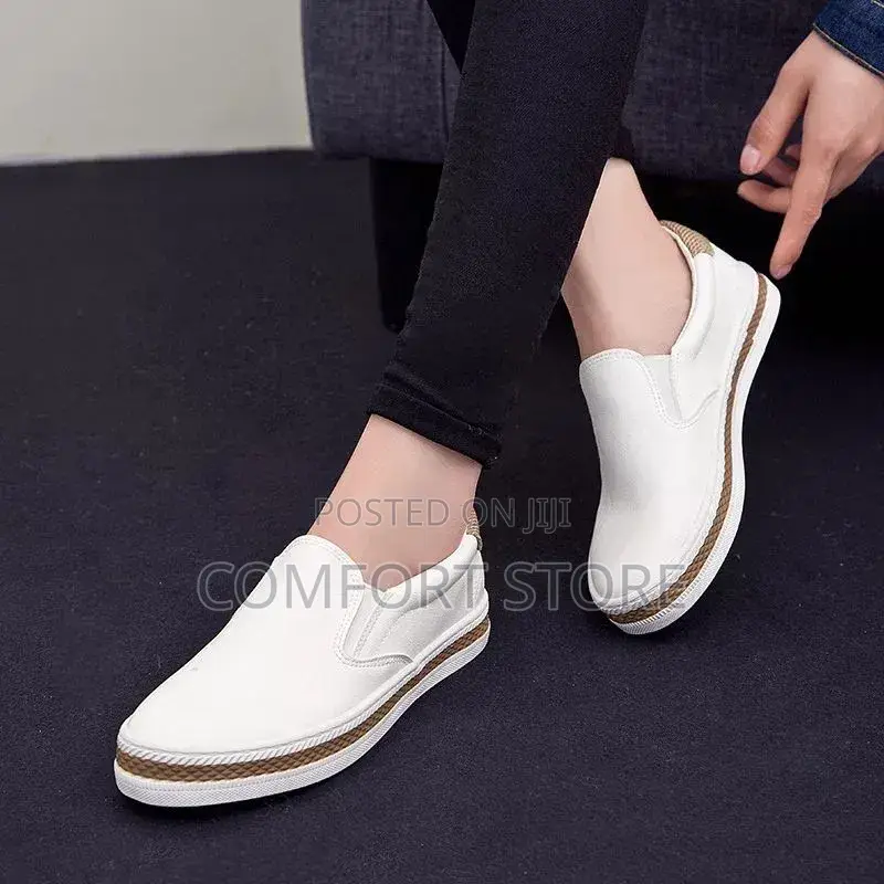White Ladies Sneakers for Beach