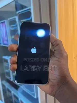 Apple iPhone XR 64 GB White