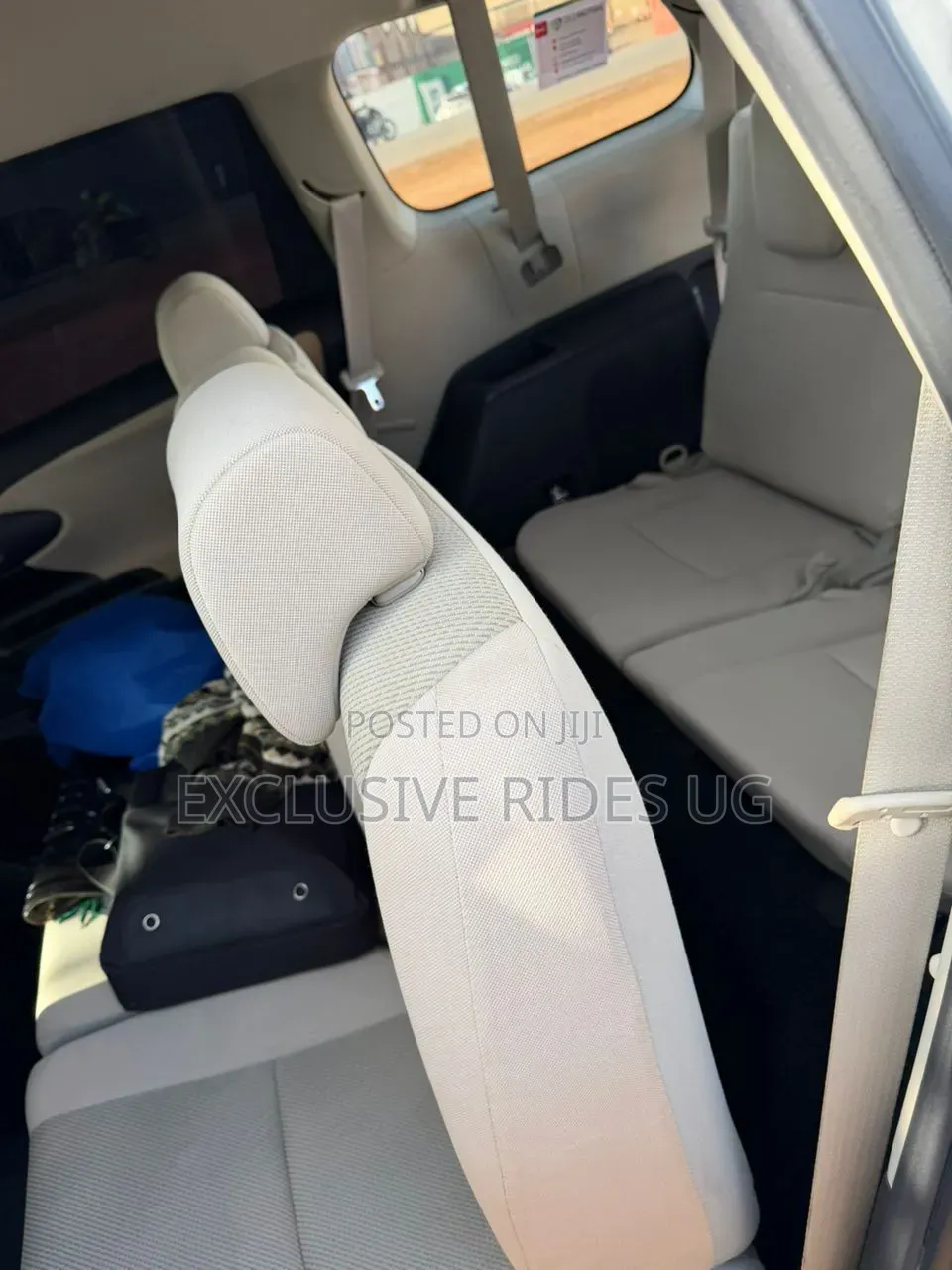 Toyota Wish 2013 Silver