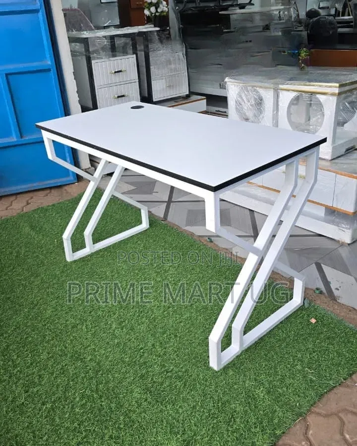 Modern Office Table/Office Table/Reading Desk/Offices Tables060