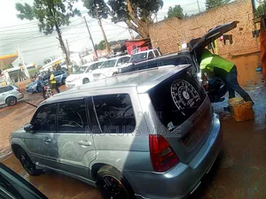 Subaru Forester 2004 Silver