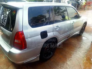 Subaru Forester 2004 Silver