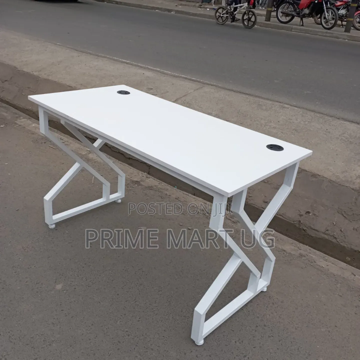 Modern Office Table/Office Table/Reading Desk/Offices Tables074