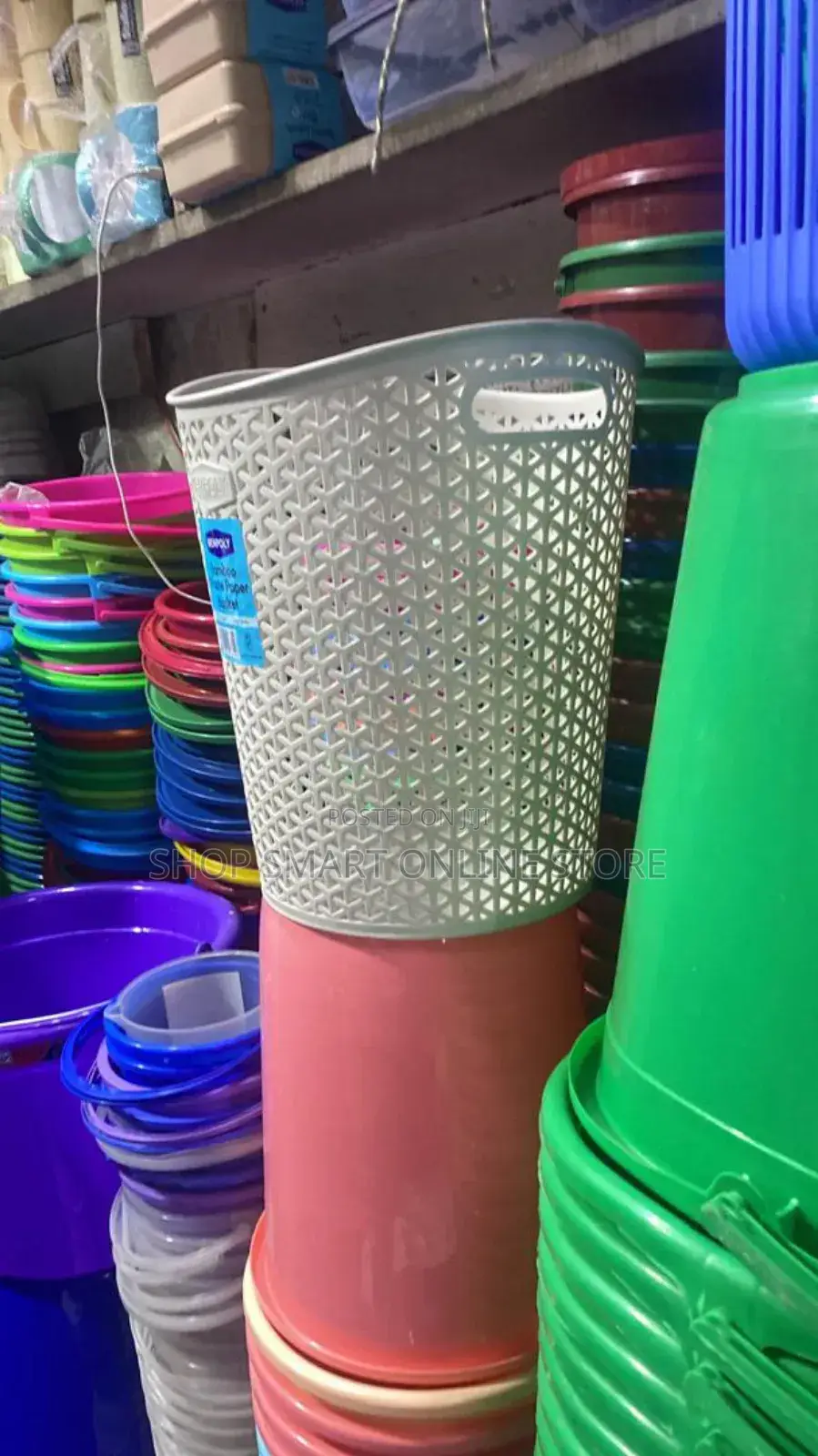 Open Plastic Dust Bin Plastic Dust Bin for Bars Hotels Lodges Office