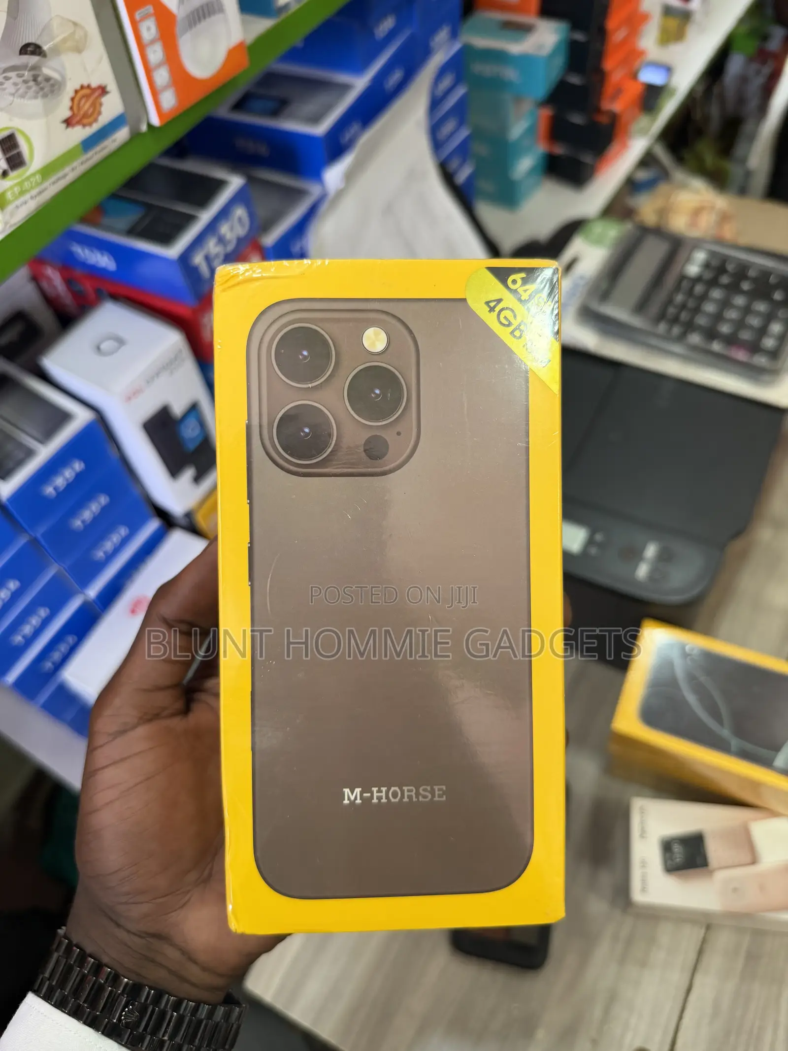 New M-Horse Yaya Toure 64 GB Gold