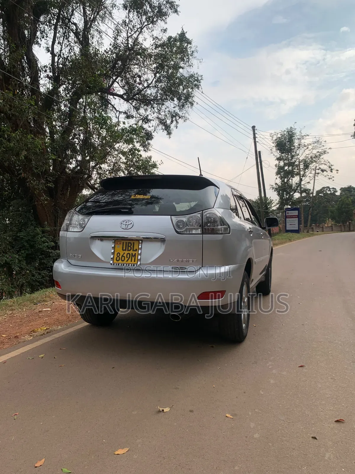 Toyota Harrier 2009 Silver
