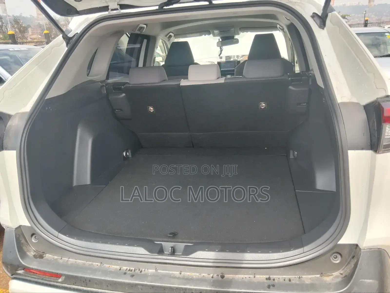Toyota RAV4 2019 White