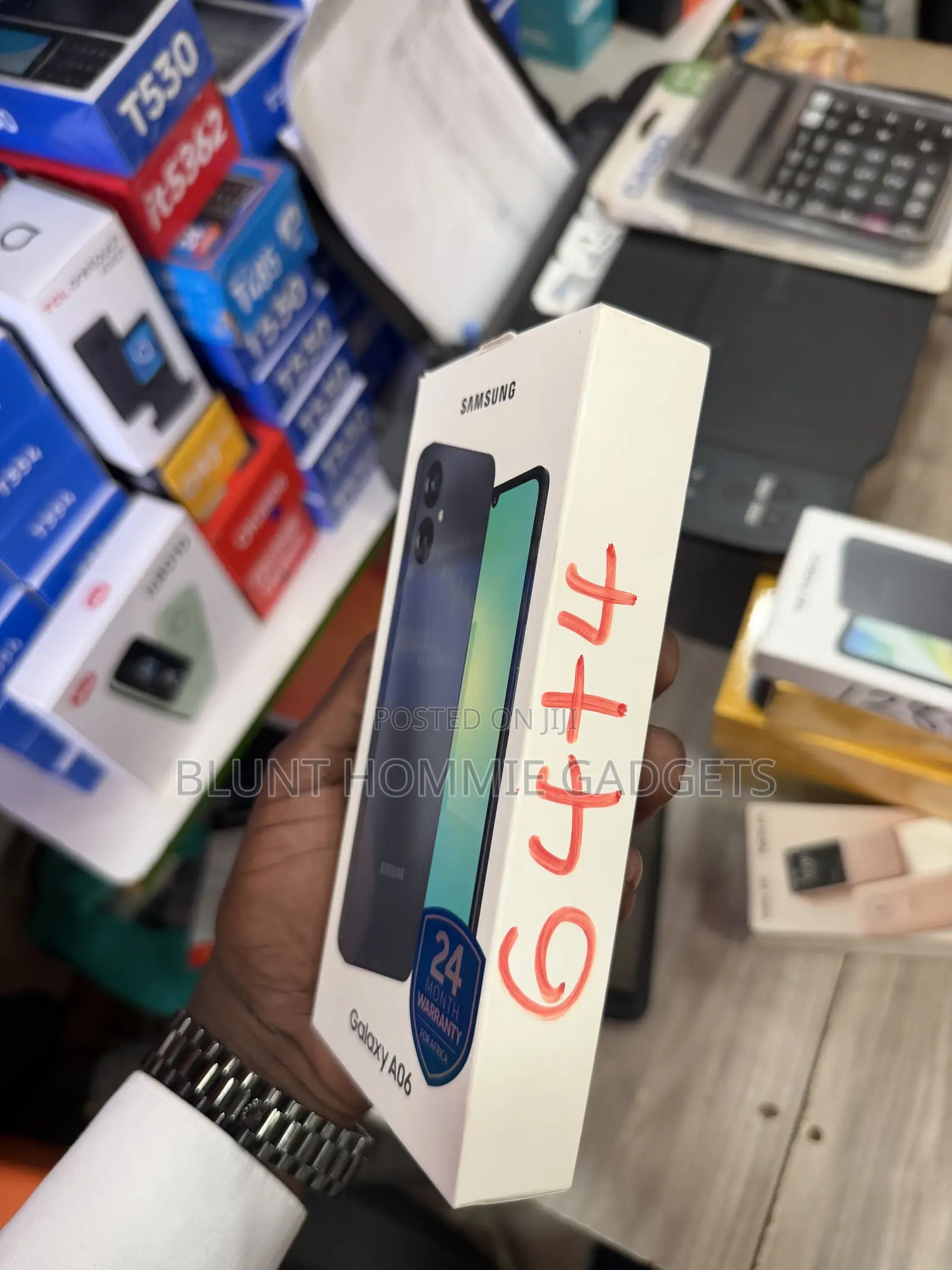 New Samsung Galaxy A06 64 GB Blue