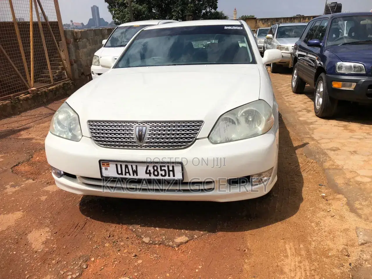 Toyota Mark II 2000 White