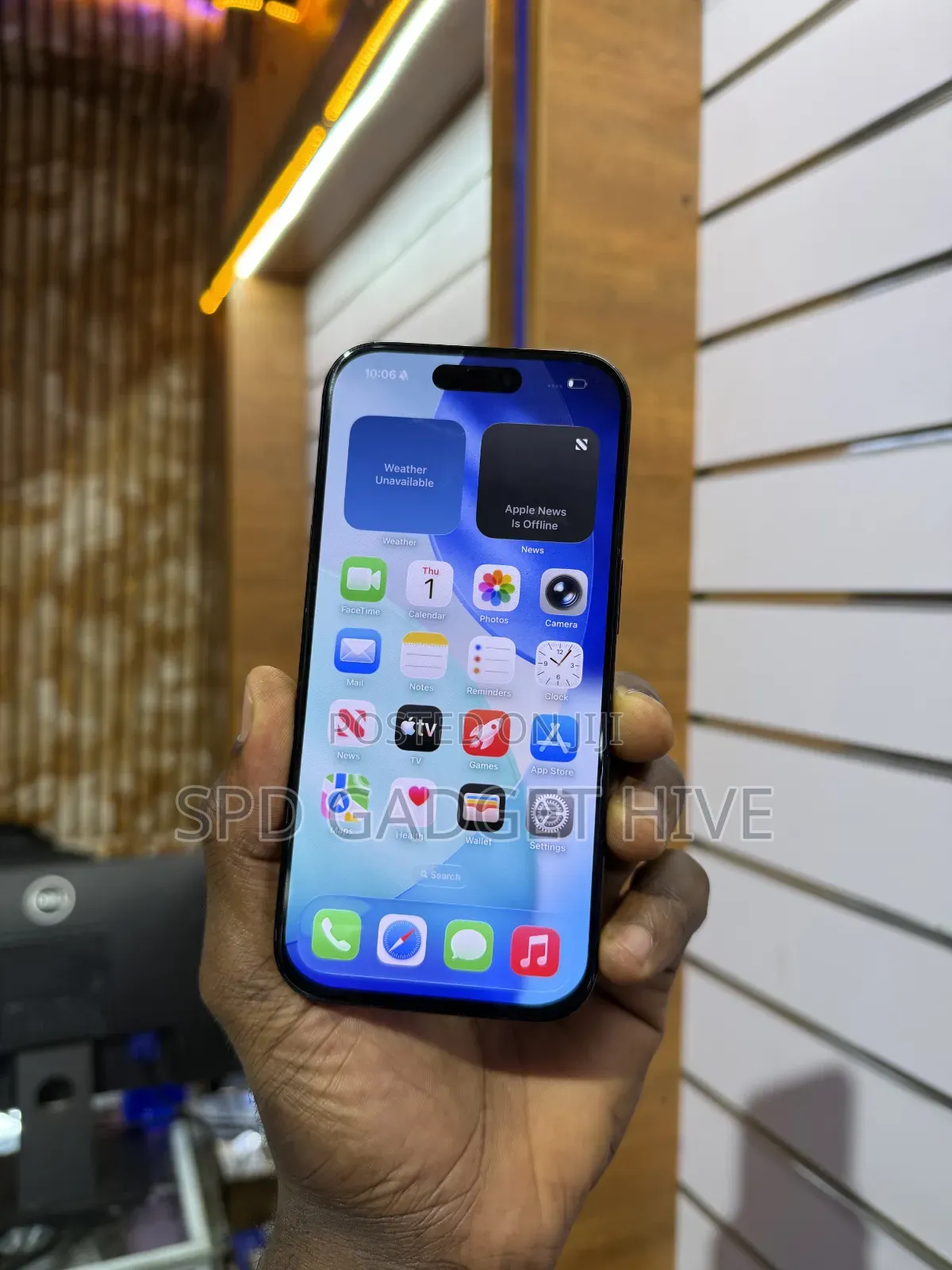 Apple iPhone 16 Pro 128 GB Black