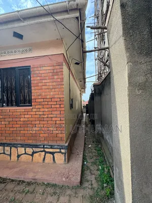 Furnished 2bdrm House in Central Division for sale